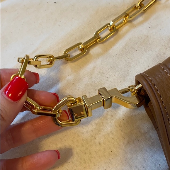 Tory Burch crossbody/ clutch in royal tan - Picture 3 of 8